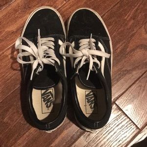 Black Platform Vans